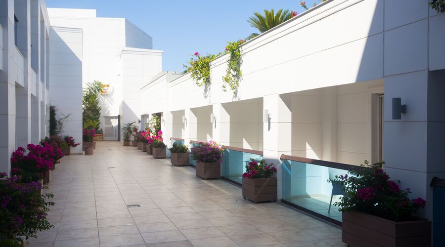 Delta Hotels By Marriott  5*