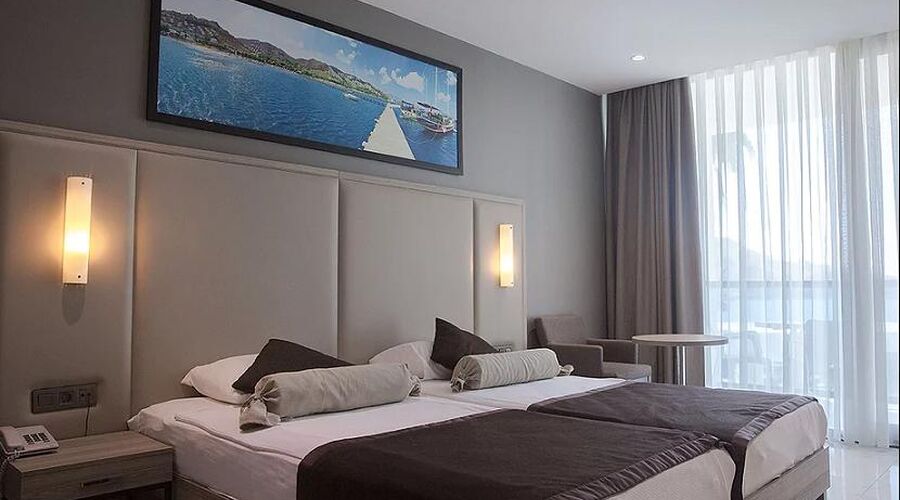 Delta Hotels By Marriott  5*