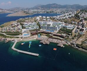 Delta Hotels By Marriott  5*