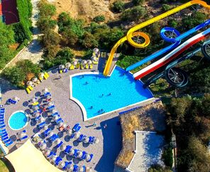 Bodrum Holiday Resort & Spa  5*