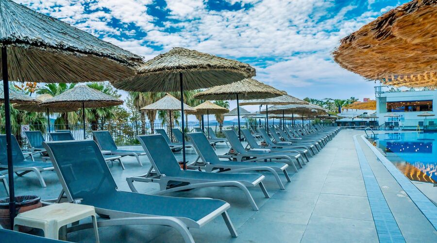 Bodrum Holiday Resort & Spa  5*