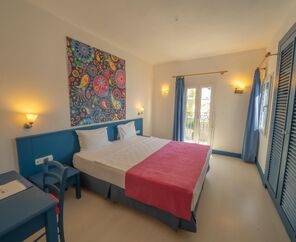 Bodrum Holiday Resort & Spa  5*