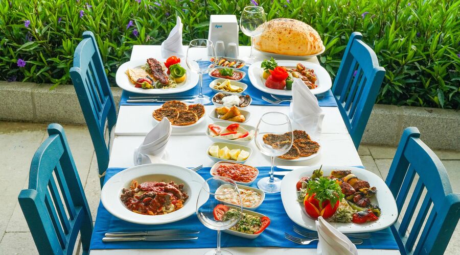 Bodrum Holiday Resort & Spa  5*