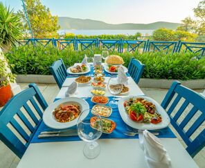 Bodrum Holiday Resort & Spa  5*