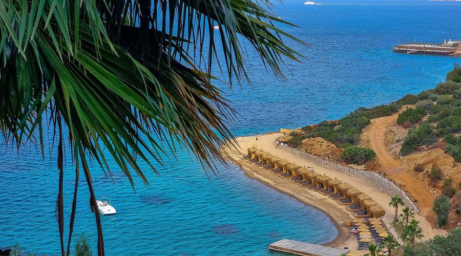 Bodrum Holiday Resort & Spa  5*