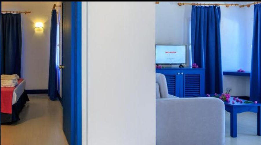 Bodrum Holiday Resort & Spa  5*