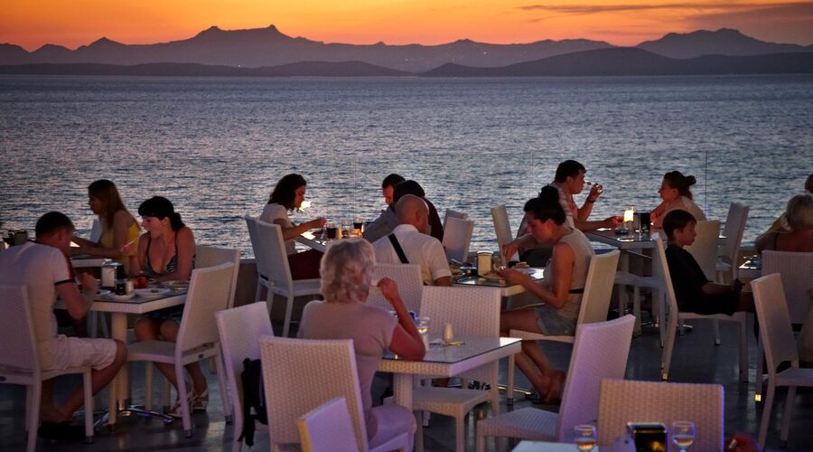 Bodrum Holiday Resort & Spa  5*