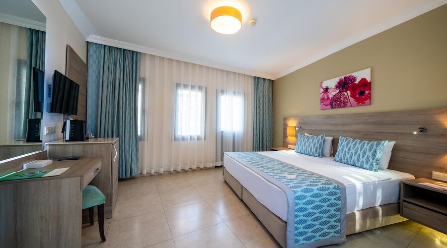 Bodrum Park Resort 5*