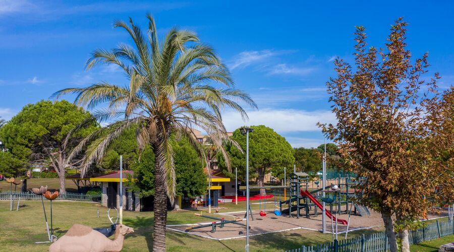 Asteria Family Resort  Belek  5*