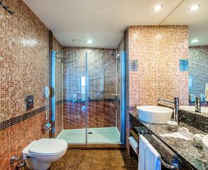 Asteria Family Resort  Belek  5*