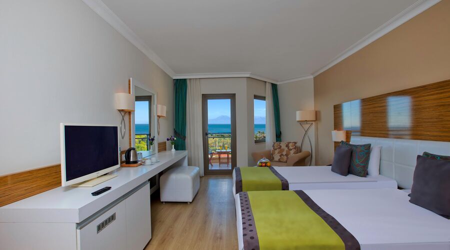 Asteria Family Resort  Belek  5*