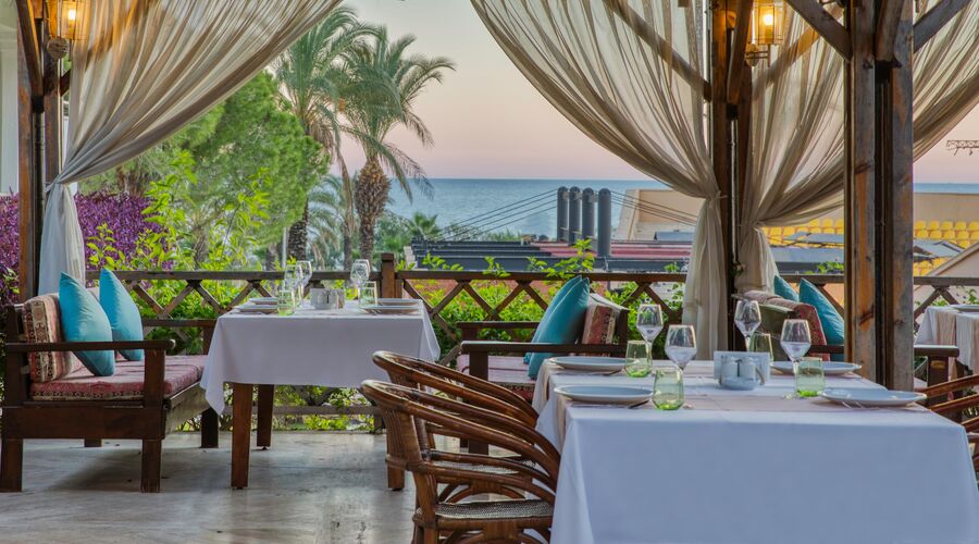 Asteria Family Resort  Belek  5*