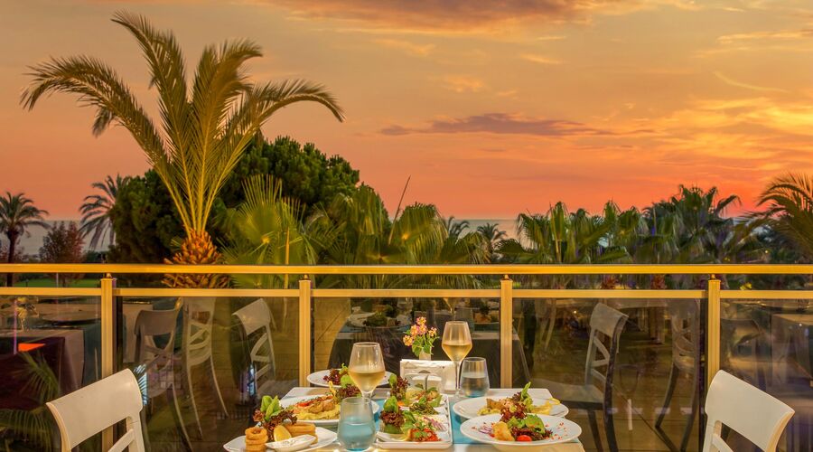 Asteria Family Resort  Belek  5*