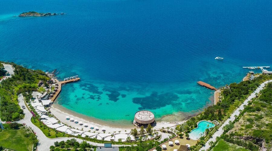 Le Meridien Bodrum Beach Resort  5*