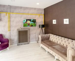 The Breeze Hotel  3*