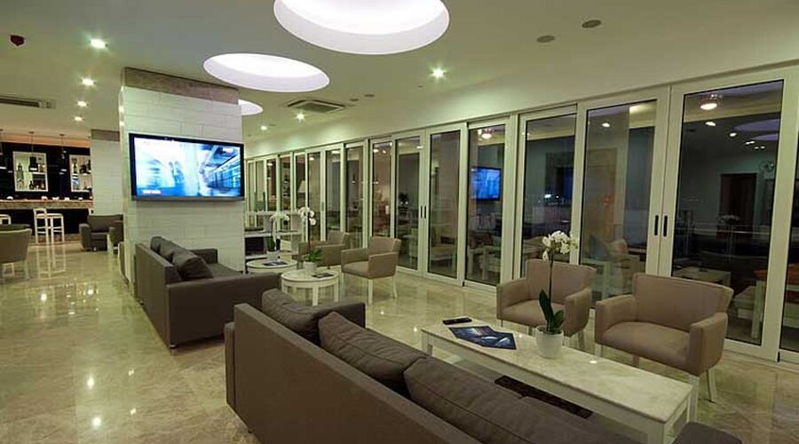 Alesta Yacht Hotel 4*