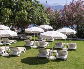 Alesta Yacht Hotel 4*