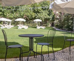 Alesta Yacht Hotel 4*
