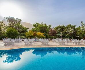 Nicholas Park Hotel  3*