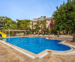 Nicholas Park Hotel  3*