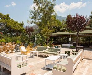 Nicholas Park Hotel  3*