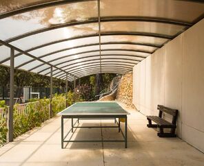 Nicholas Park Hotel  3*
