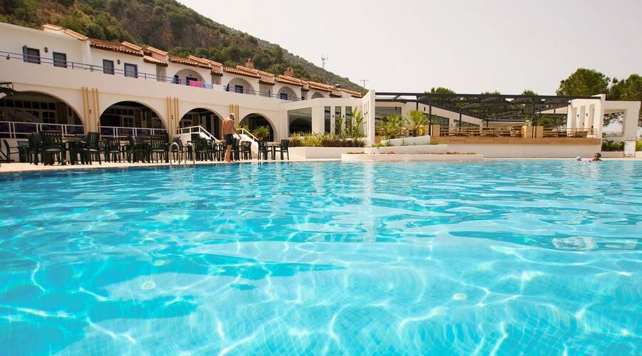 Ölüdeniz Beach Resort By Z Hotels 4*