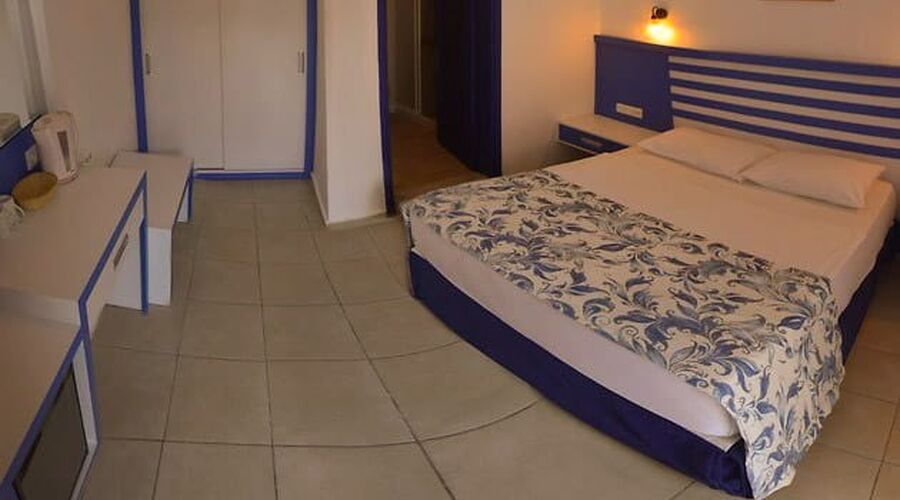 Ölüdeniz Beach Resort By Z Hotels 4*