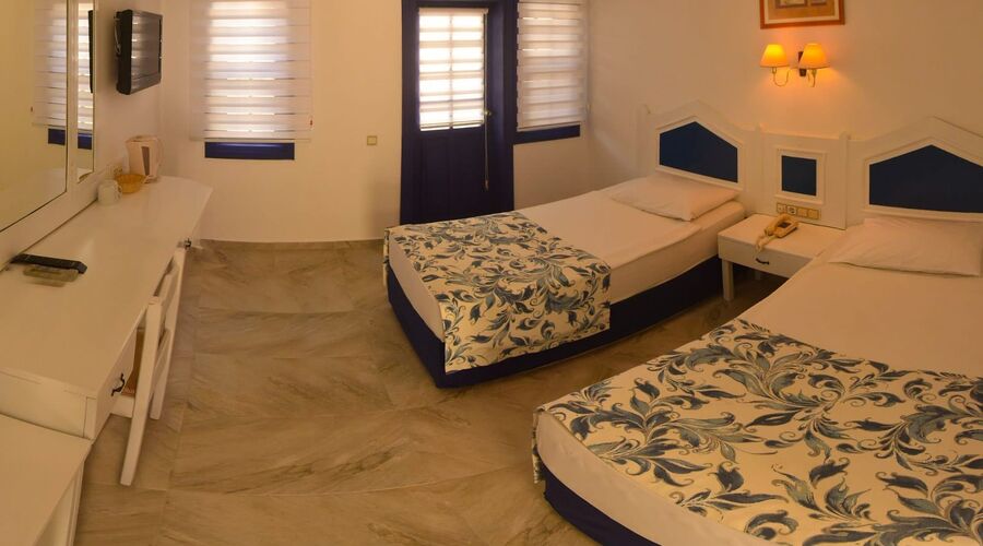 Ölüdeniz Beach Resort By Z Hotels 4*