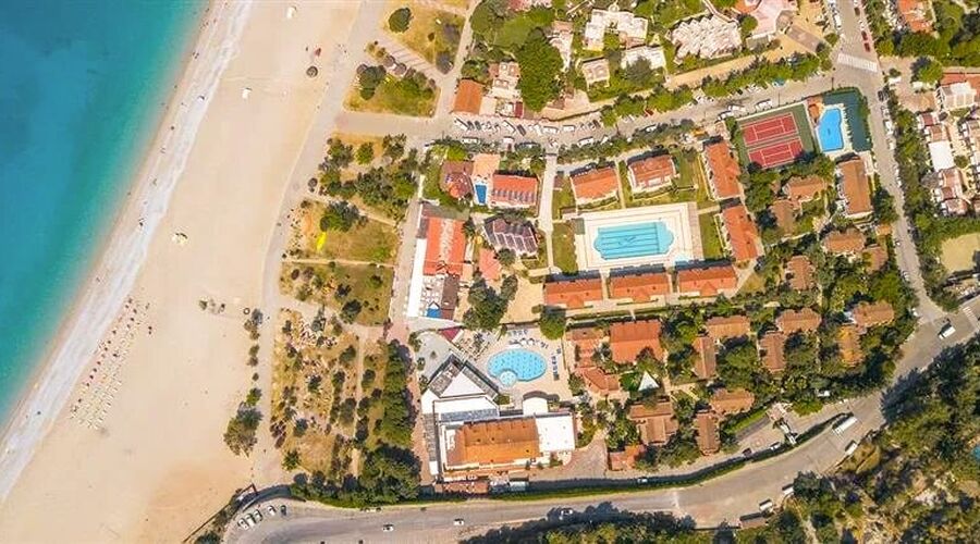 Ölüdeniz Beach Resort By Z Hotels 4*