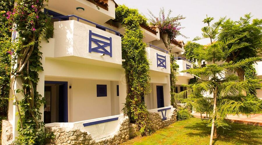 Ölüdeniz Beach Resort By Z Hotels 4*