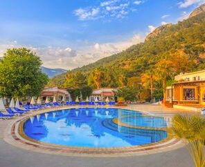 Ölüdeniz Beach Resort By Z Hotels 4*