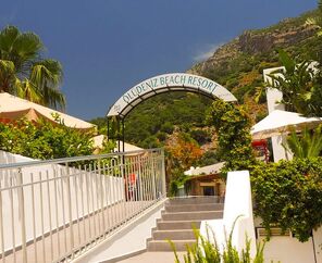 Ölüdeniz Beach Resort By Z Hotels 4*