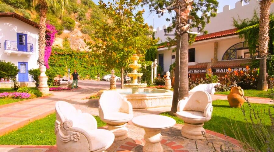 Ölüdeniz Beach Resort By Z Hotels 4*