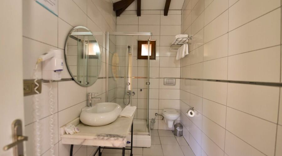 Sahra Su Holiday Village & Spa  4*