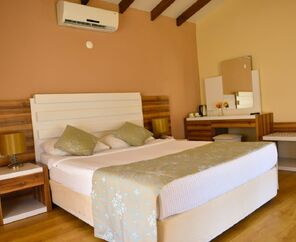 Sahra Su Holiday Village & Spa  4*