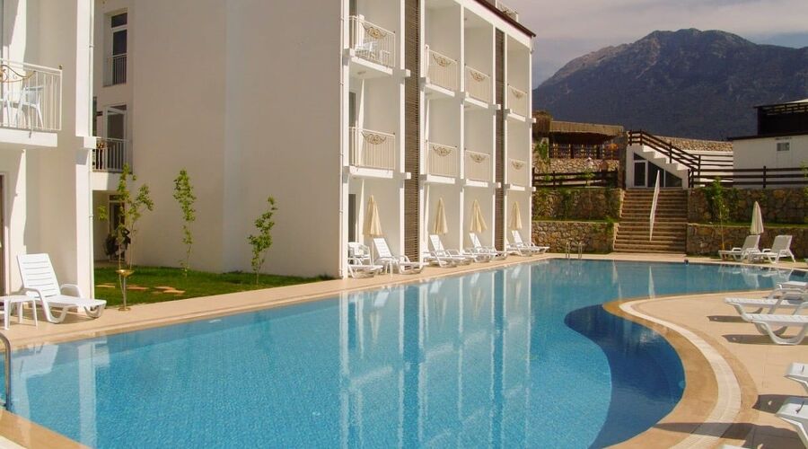 Sahra Su Holiday Village & Spa  4*