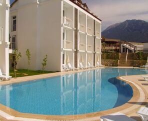 Sahra Su Holiday Village & Spa  4*