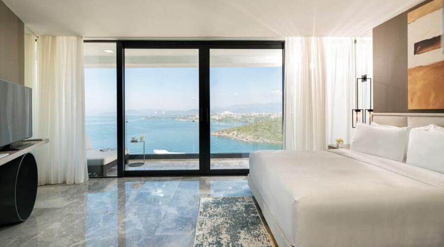 Le Meridien Bodrum Beach Resort  5*