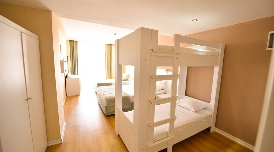 Sahra Su Holiday Village & Spa  4*