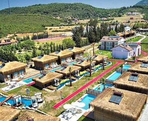 Sahra Su Holiday Village & Spa  4*