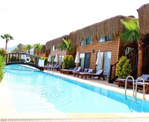 Sahra Su Holiday Village & Spa  4*