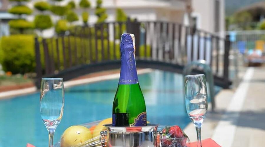 Sahra Su Holiday Village & Spa  4*