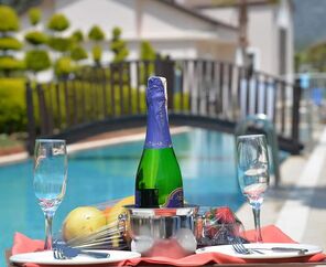 Sahra Su Holiday Village & Spa  4*