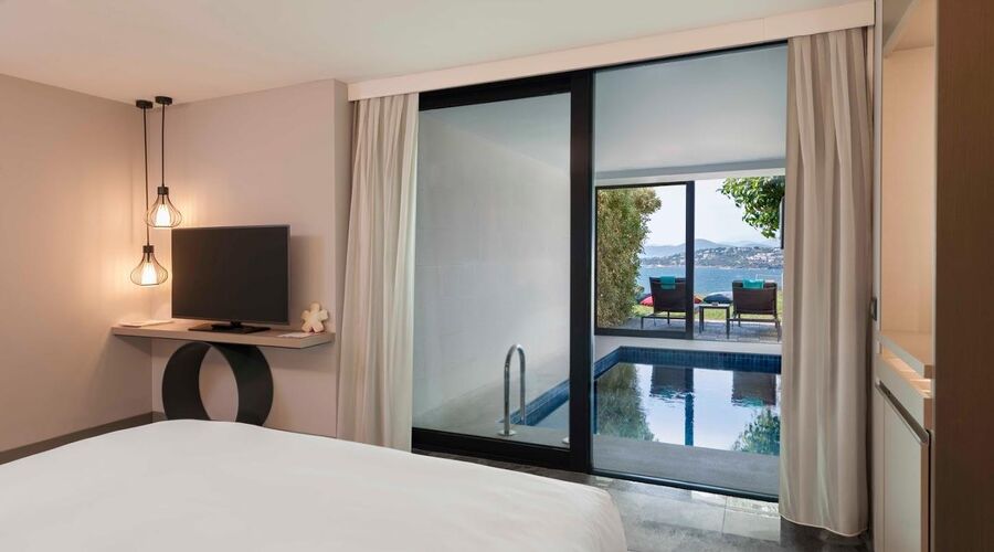 Le Meridien Bodrum Beach Resort  5*