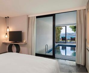 Le Meridien Bodrum Beach Resort  5*