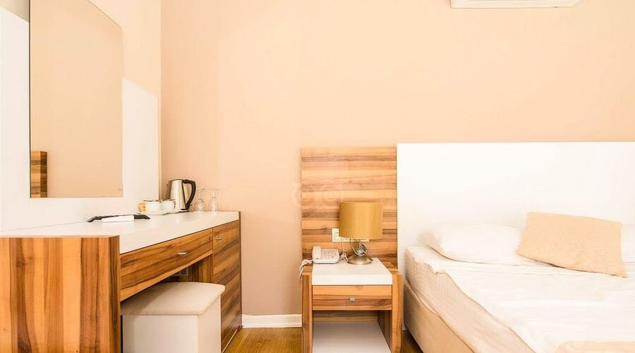 Sahra Su Holiday Village & Spa  4*