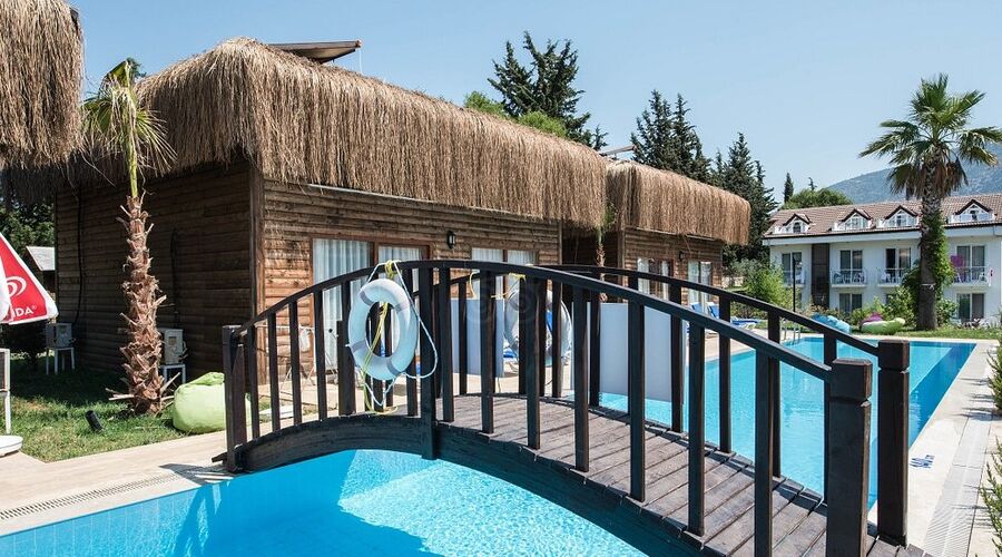 Sahra Su Holiday Village & Spa  4*