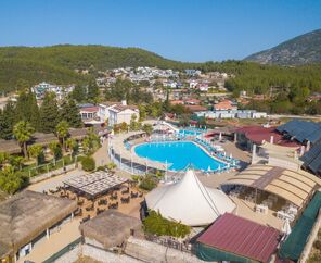 Sahra Su Holiday Village & Spa  4*