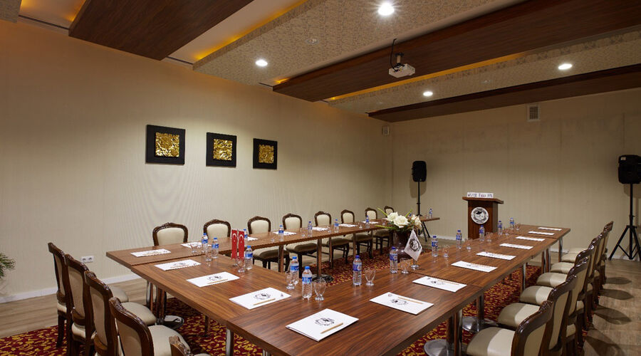 Madame Tadia Otel  3*